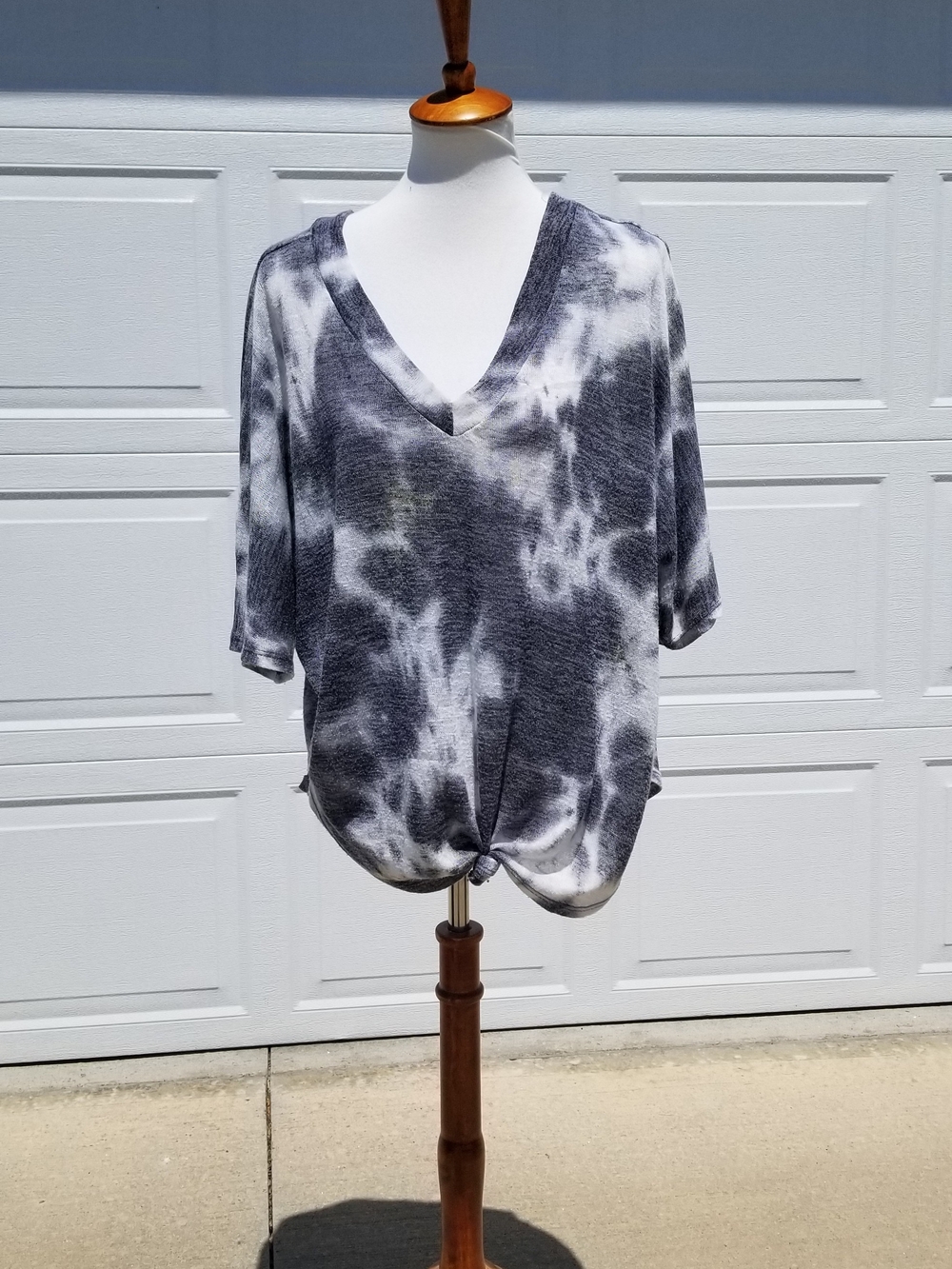Daytrip Black & White Tie-Dye V-Neck Knot Front Top